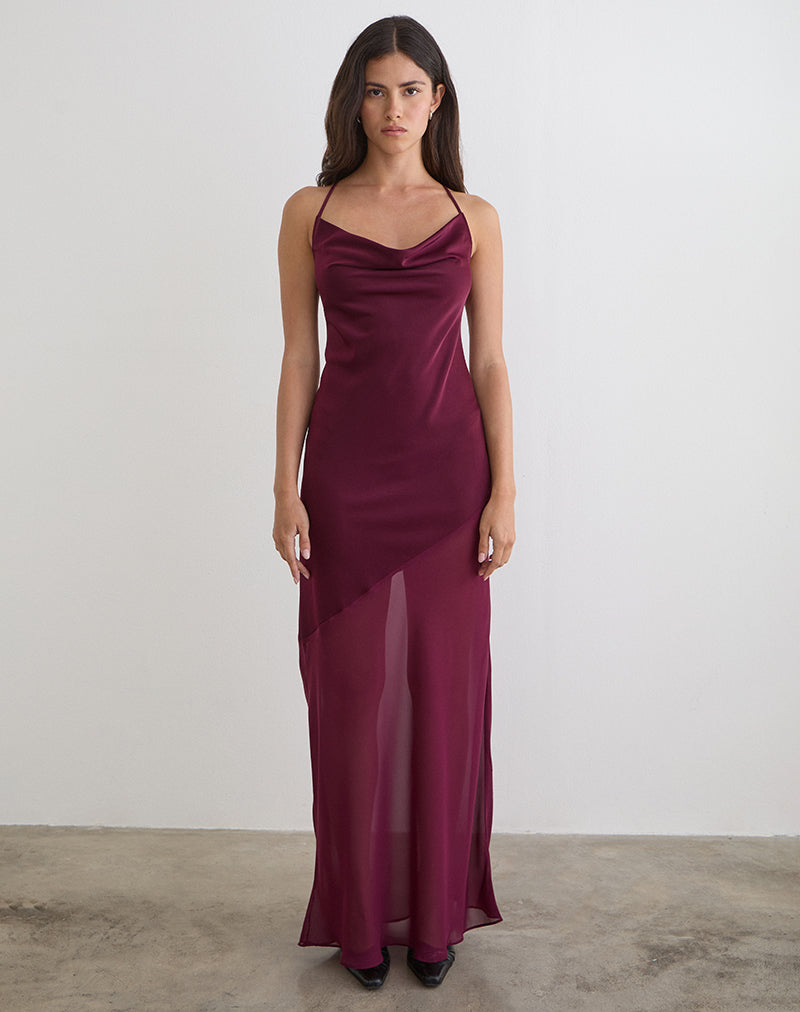 Image de la robe longue Eshara en satin chiffon bordeaux