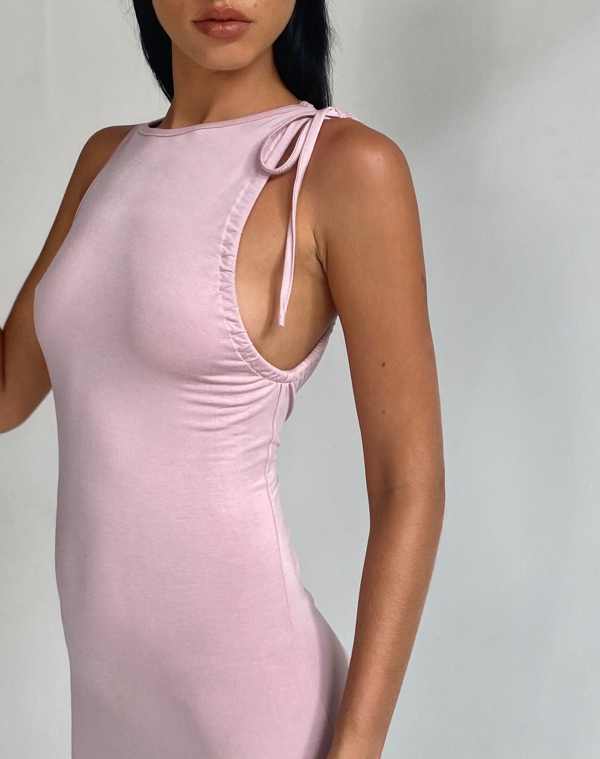 image de Elinor Maxi Dress in Slinky Baby Pink