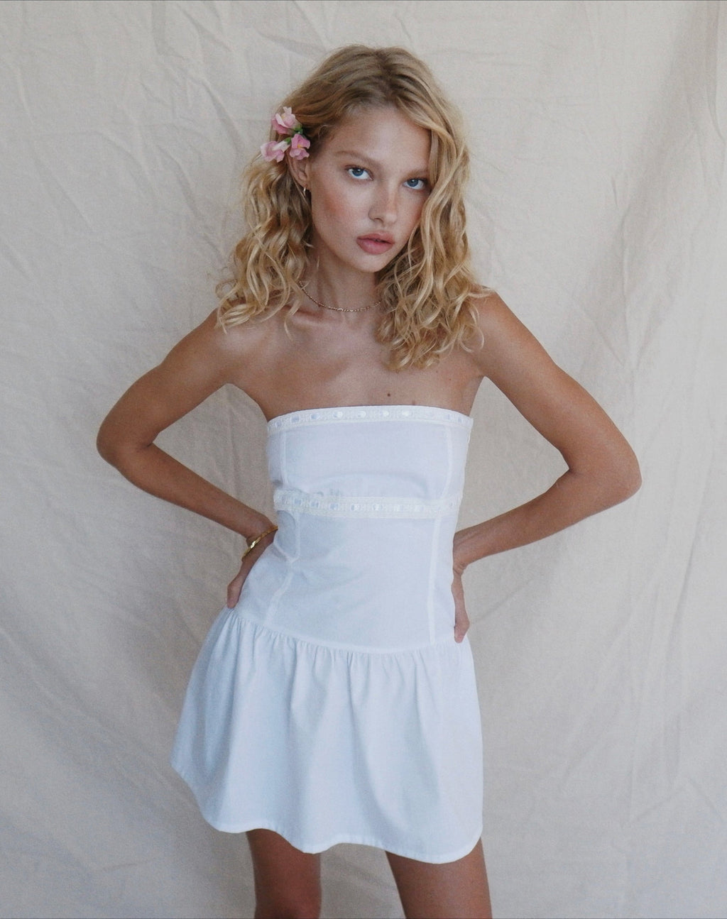 Mini robe bandeau Faelyn en popeline blanche