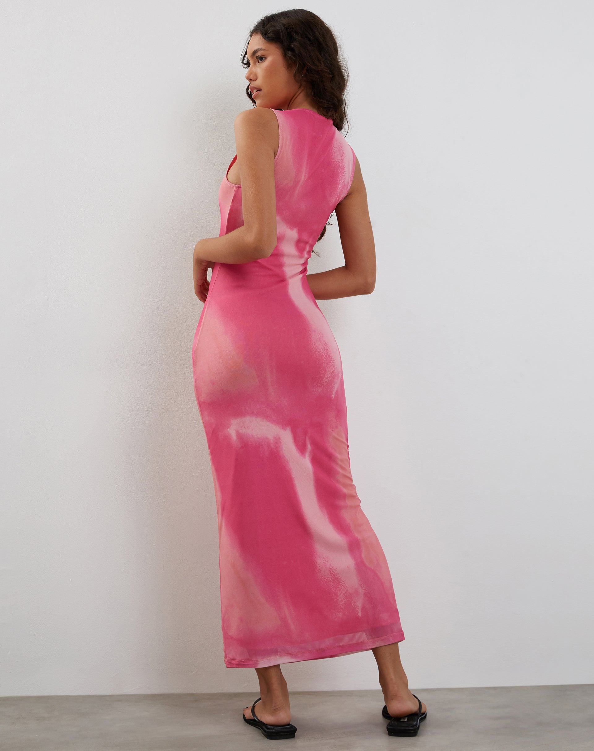Image de Fayola Robe longue imprimée en rose aquarelle
