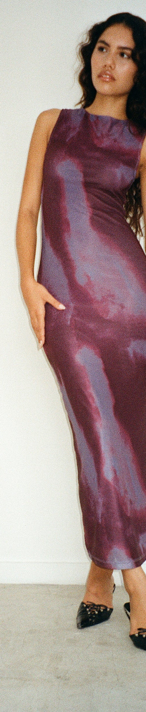 Image de la robe longue imprimée Fayola Watercolour Wine