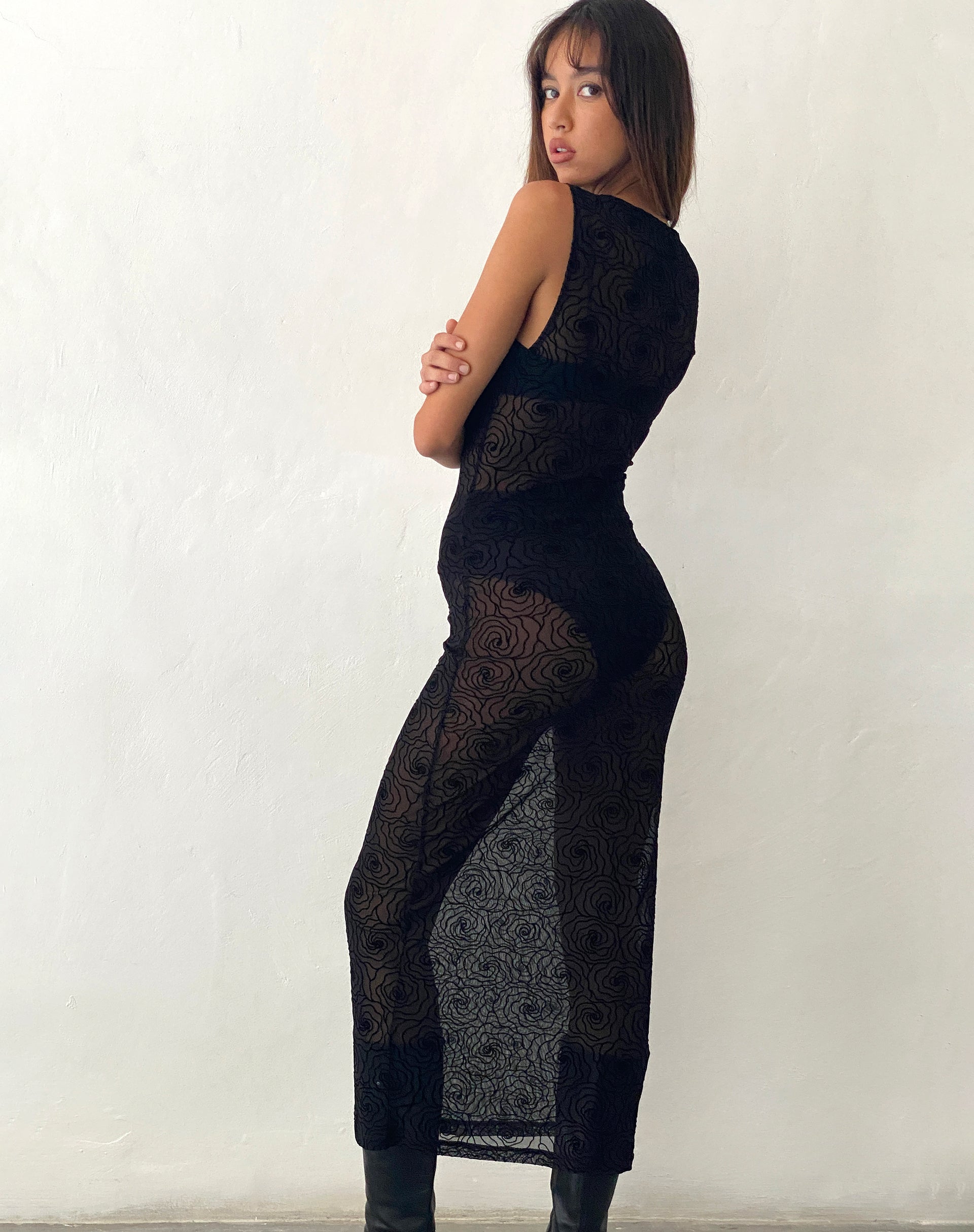 Image de Florian Unlined Midi Dress in Black Abstract Flower Flock