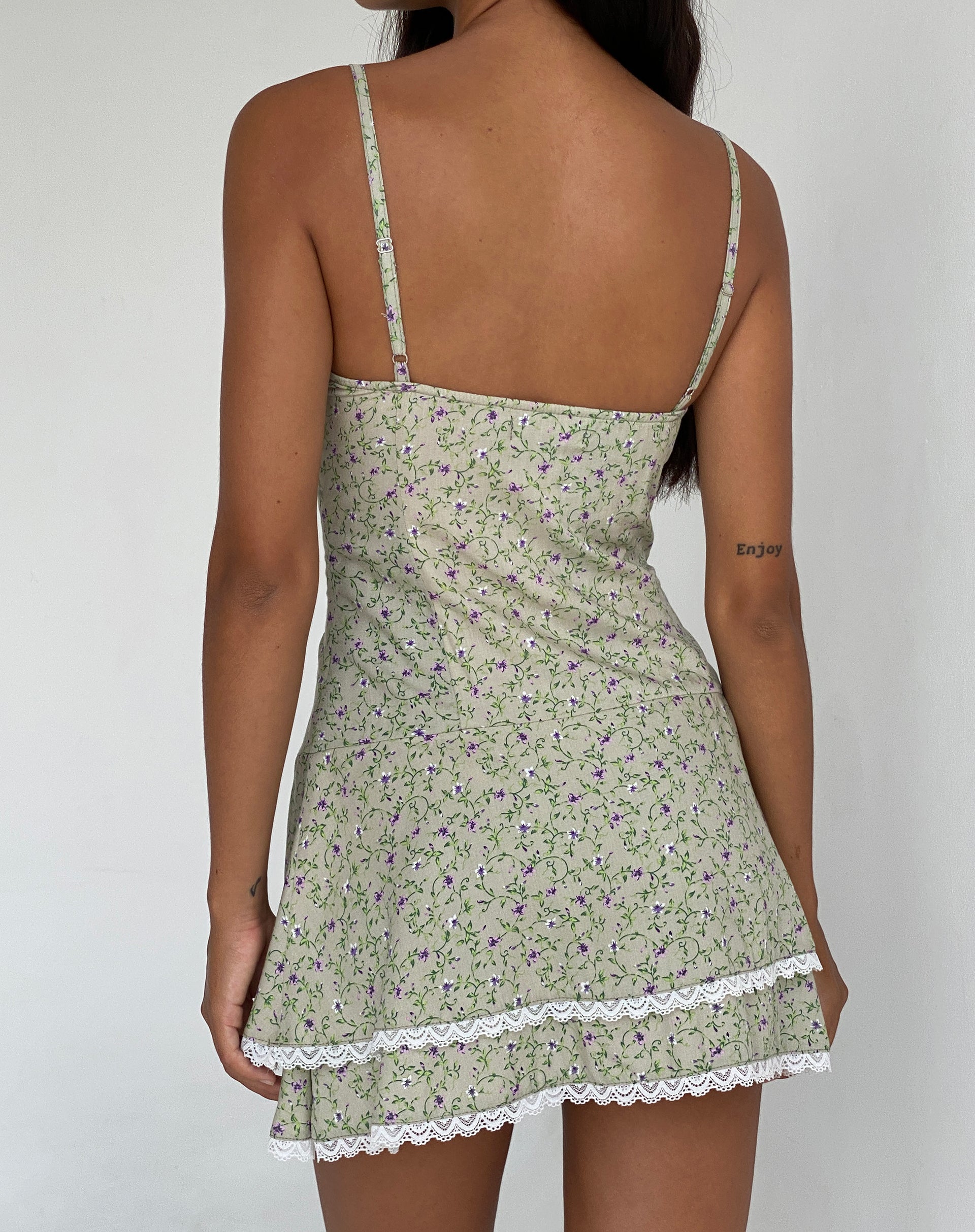 Image de la mini robe Flossie en violet de parme