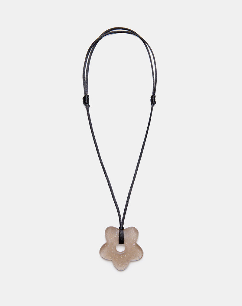 Image de Collier de fleurs en résine marron