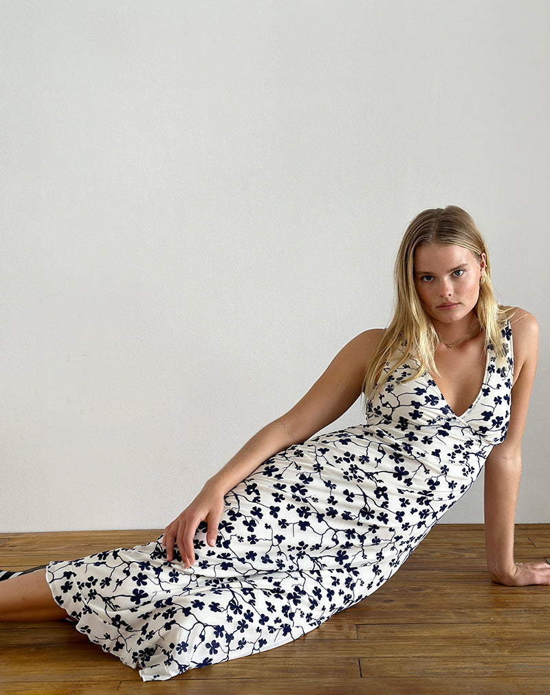 Image de Gabriela Midi Dress in Grunge Floral Flock Cream
