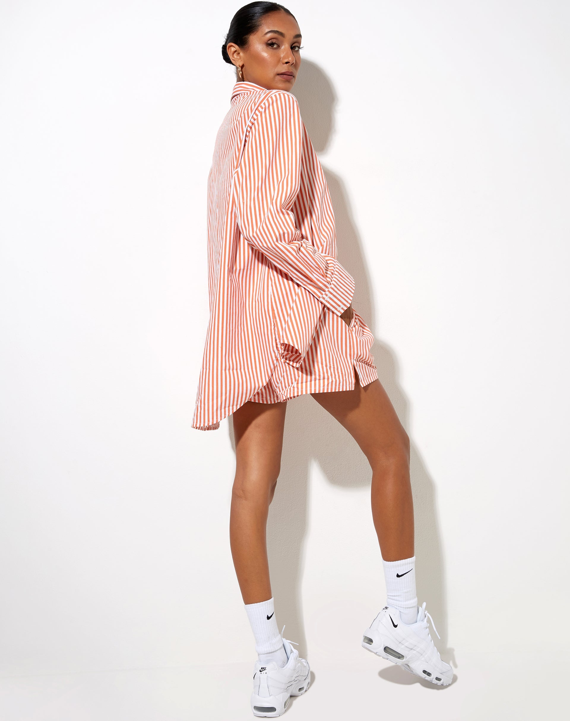 Image de Gane Shirt in Vertical Stripe Orange