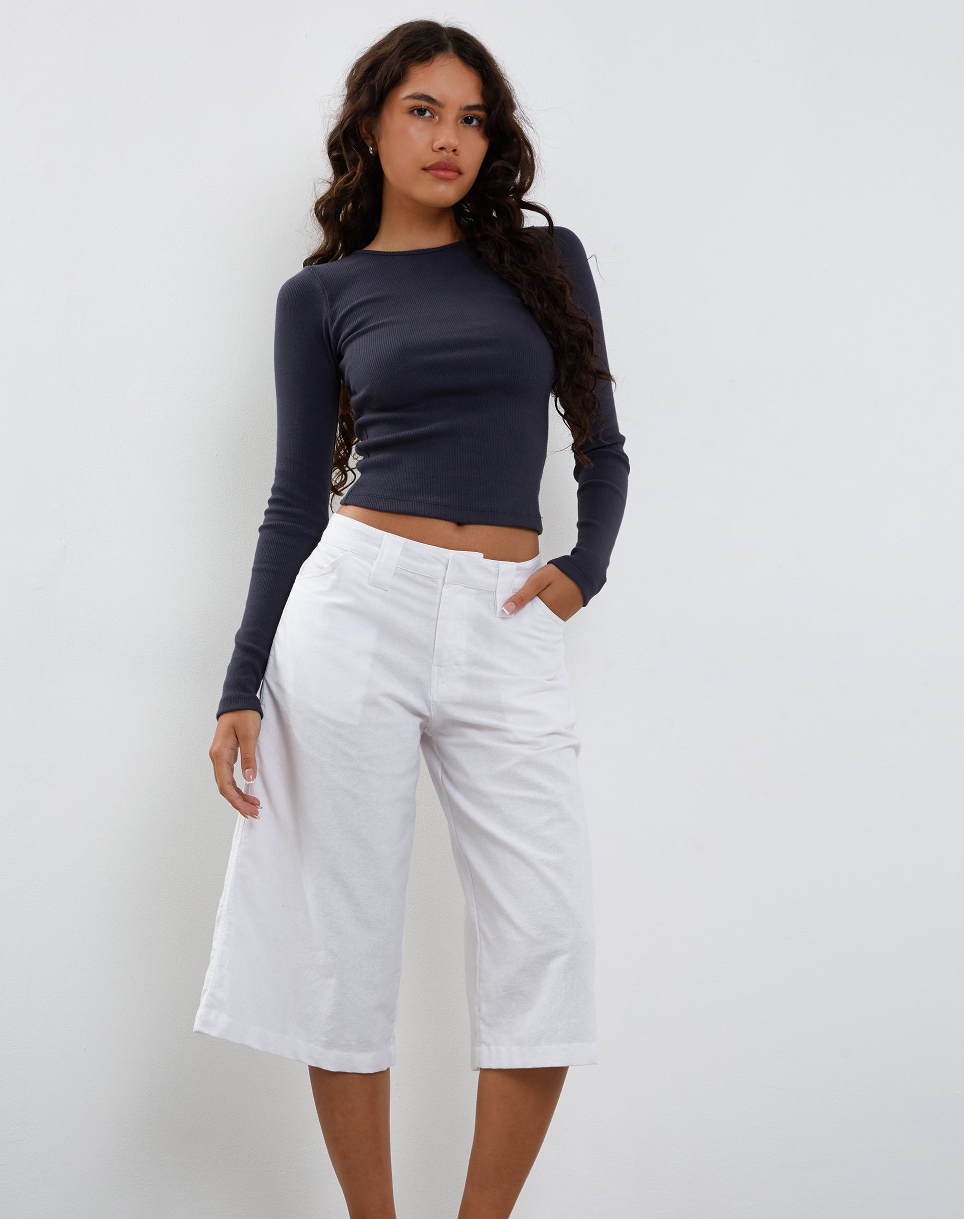 Image de Gelbon Open Back Long Sleeve Top in Ribbed Ocean Storm