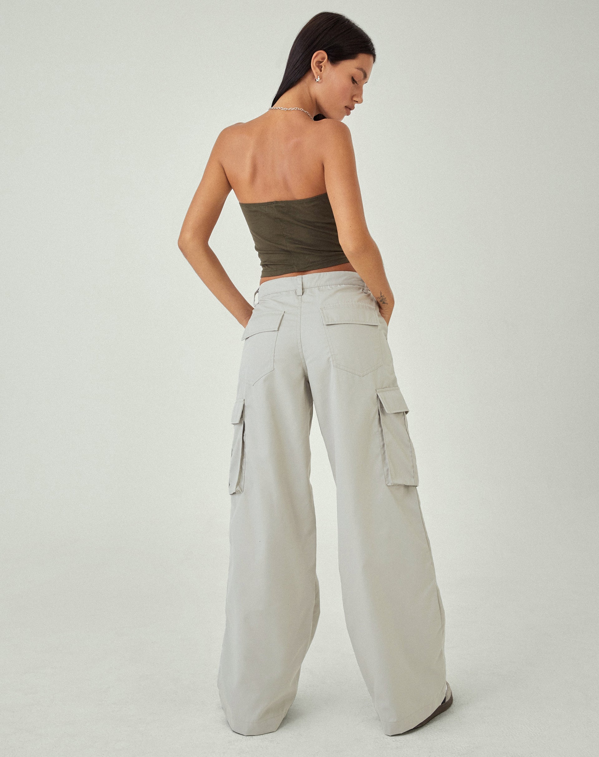 Pantalon cargo à jambes larges Calix, avoine