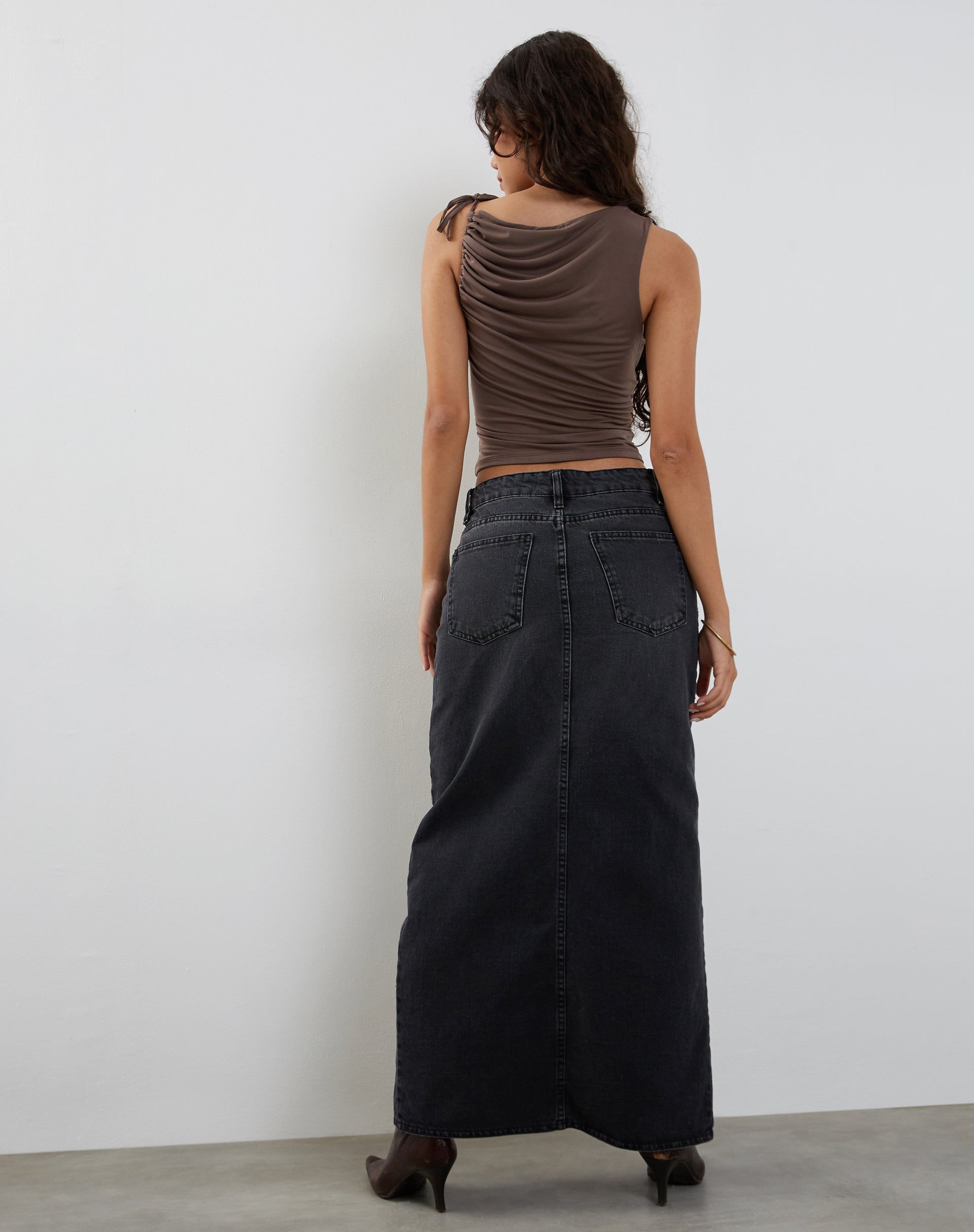 Image de Hagne Vest Top in Mocca
