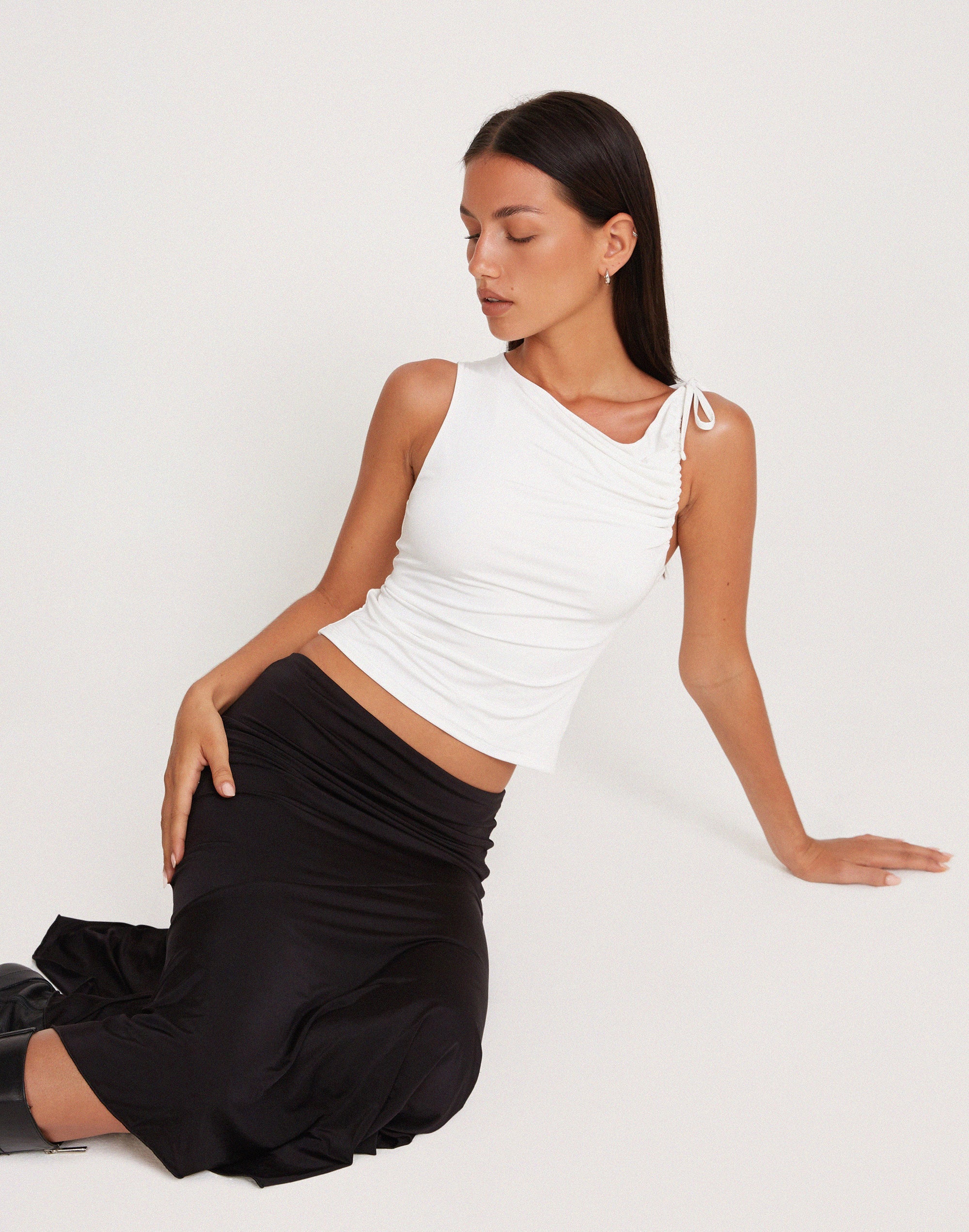 Image de Hagne Crop Vest Top in Off White