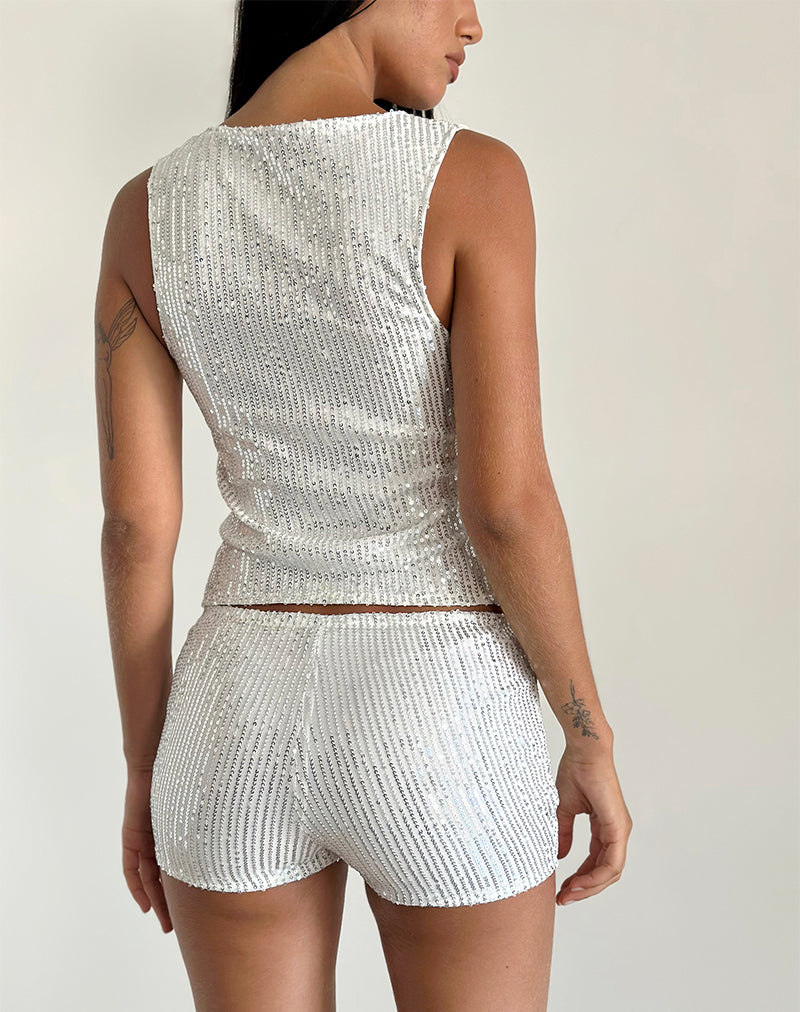 Image du short Erna en paillettes chromées argentées