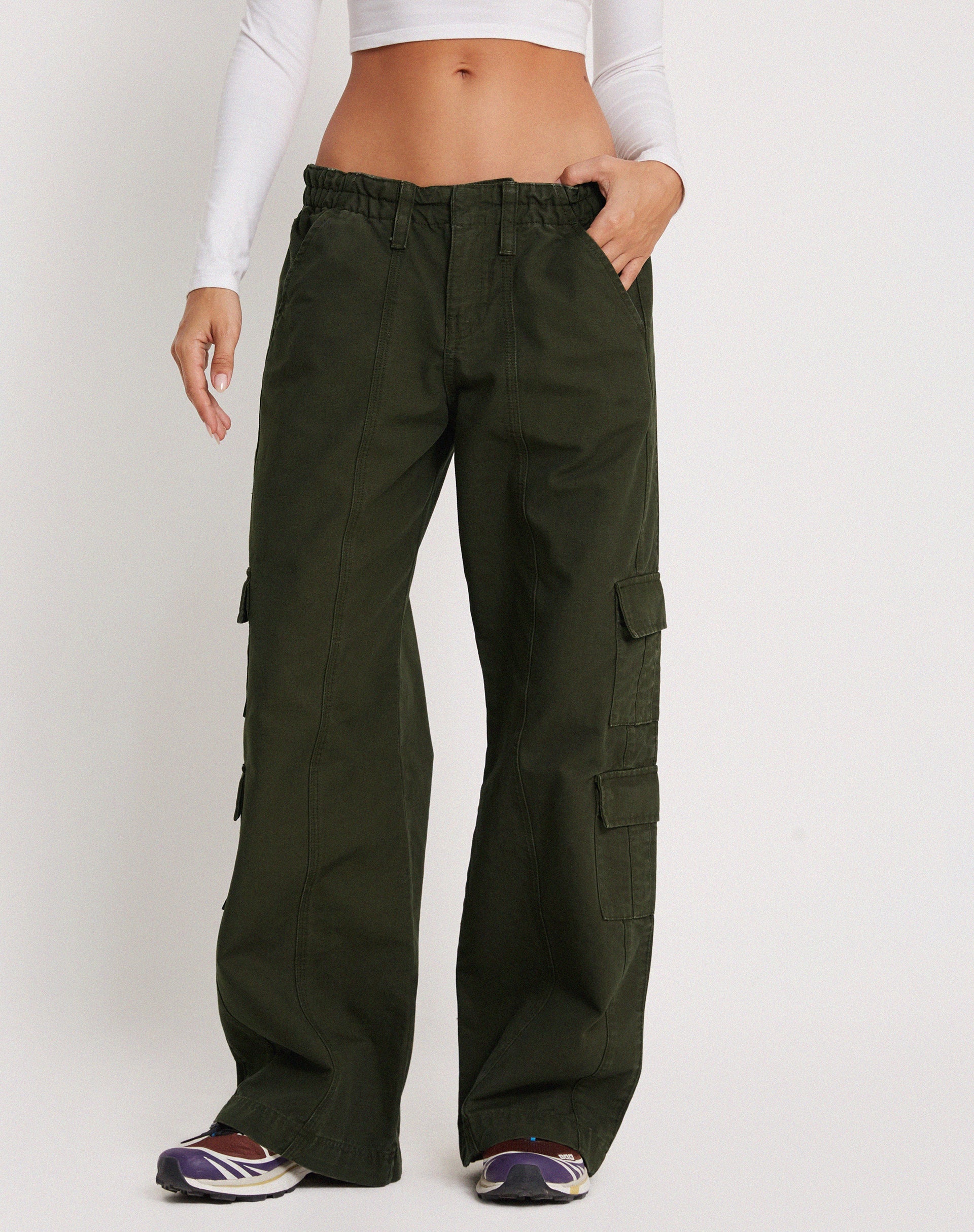 Image de Hansa Cargo Trouser in Dark Olive