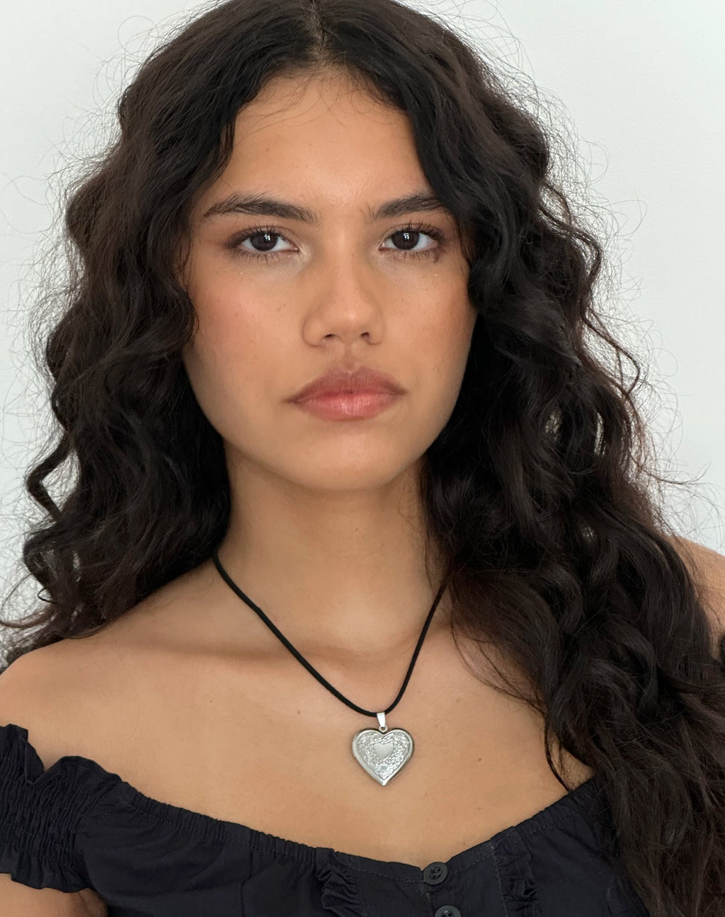 Collier pendentif en forme de cœur en corde de Harley par Gemini Jewels