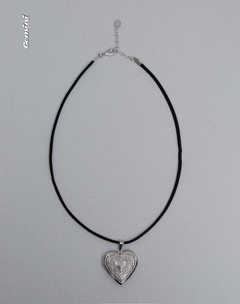 Collier pendentif en forme de cœur en corde de Harley par Gemini Jewels