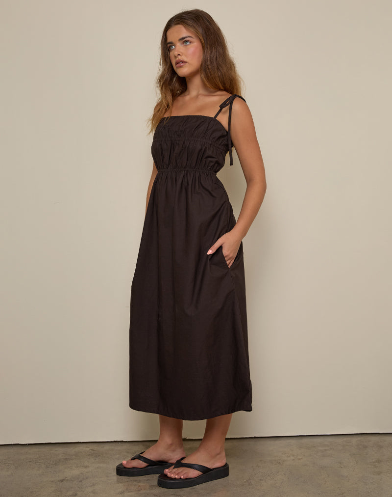Image de la robe midi Haruko en chocolat amer