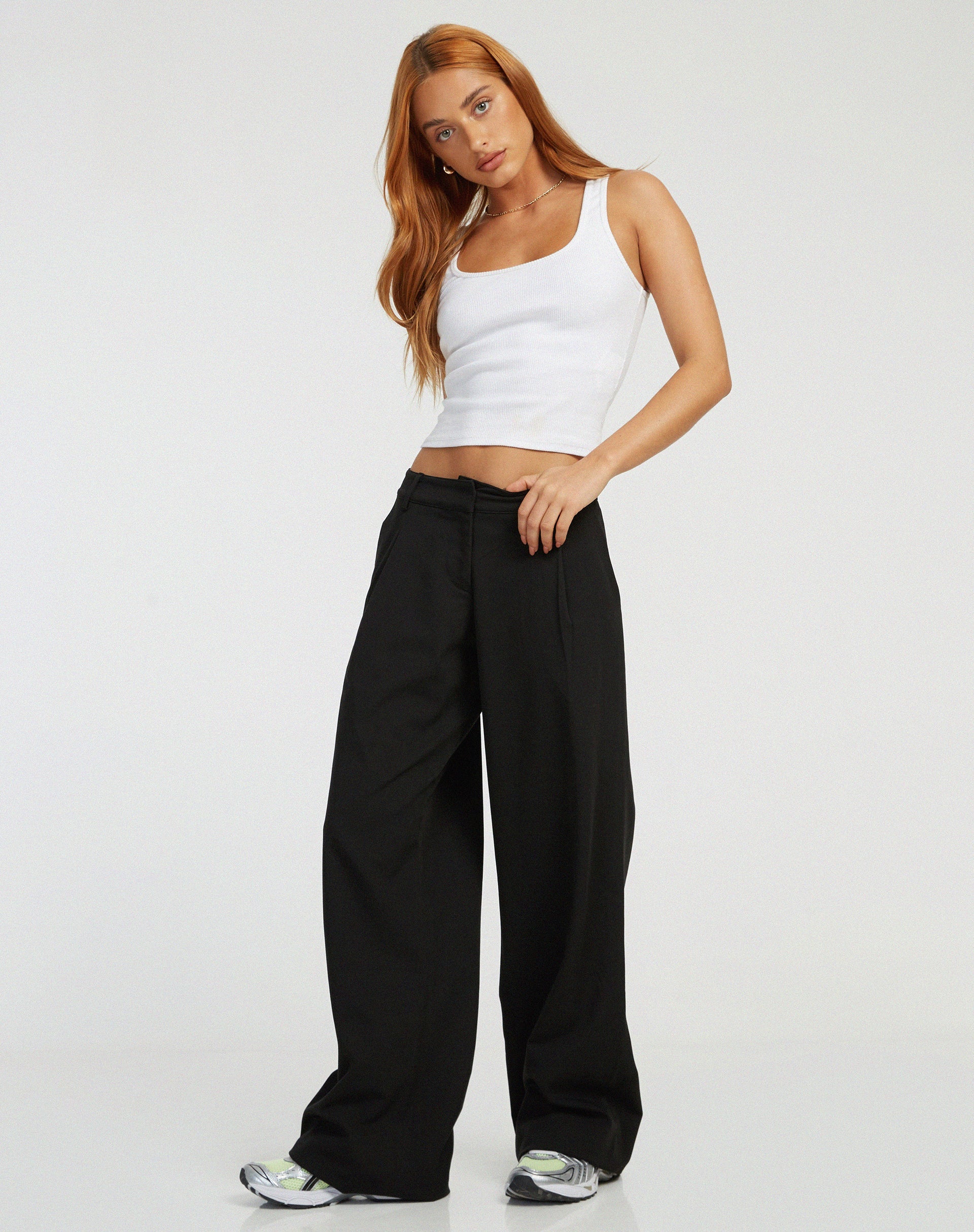 Image de Hondra Pantalon à jambes larges en noir