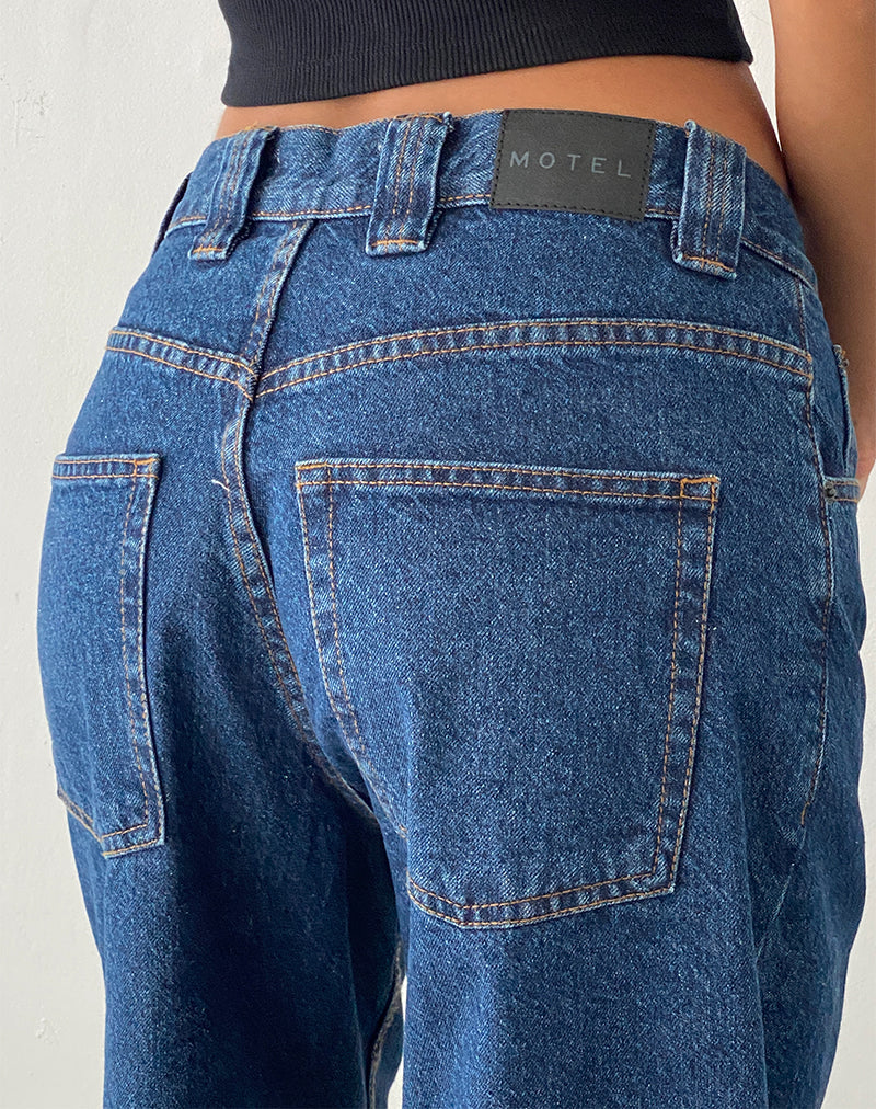 image de Low Rise Skater Shorts in Core Blue Stone
