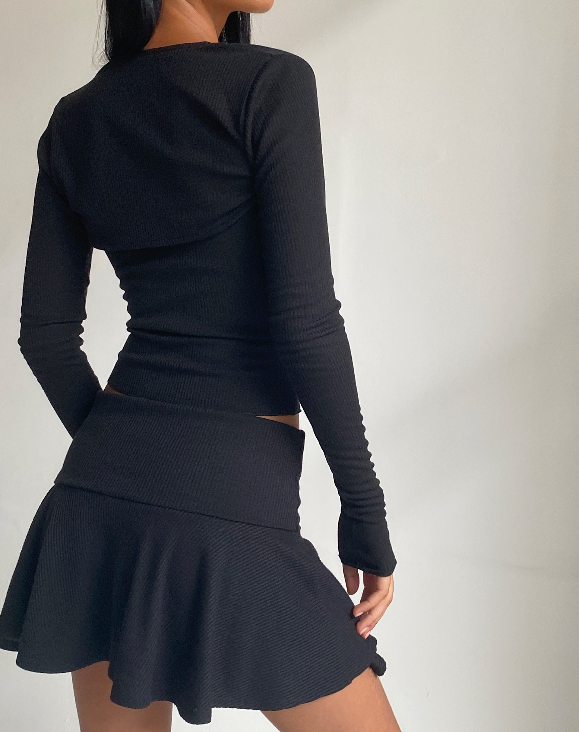 Image de Orla Micro Mini Rib Skirt in Black