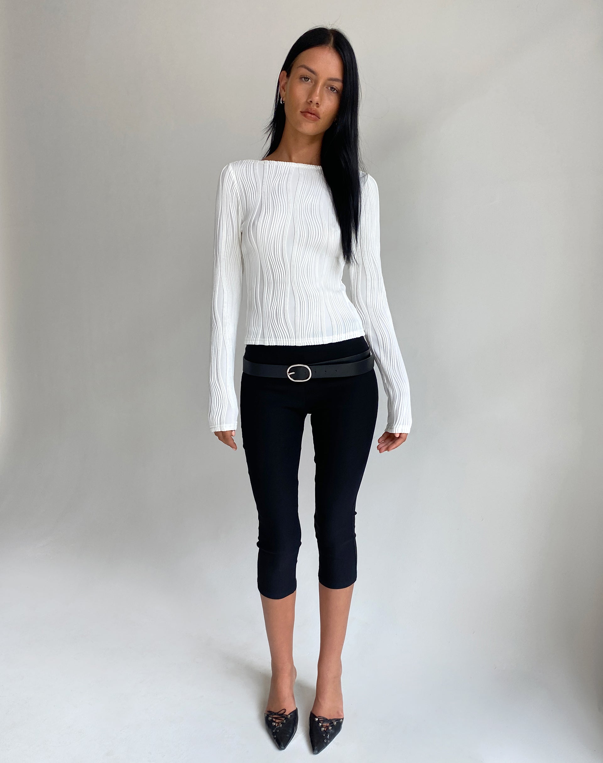 Image de Amabon Long Sleeve Crop Top in Crinkle White
