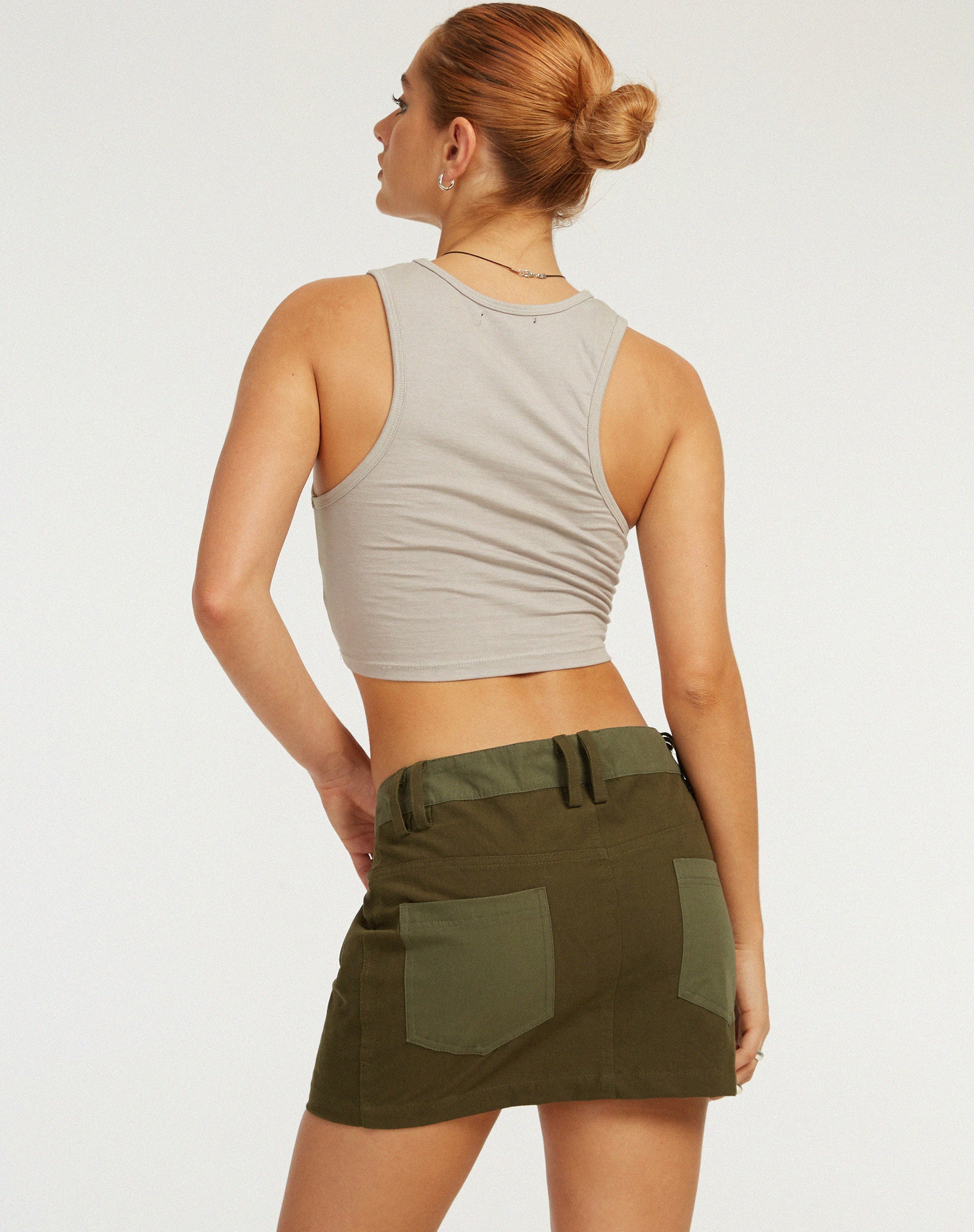 Image de Vasque Crop Top en Sandstorm Grey