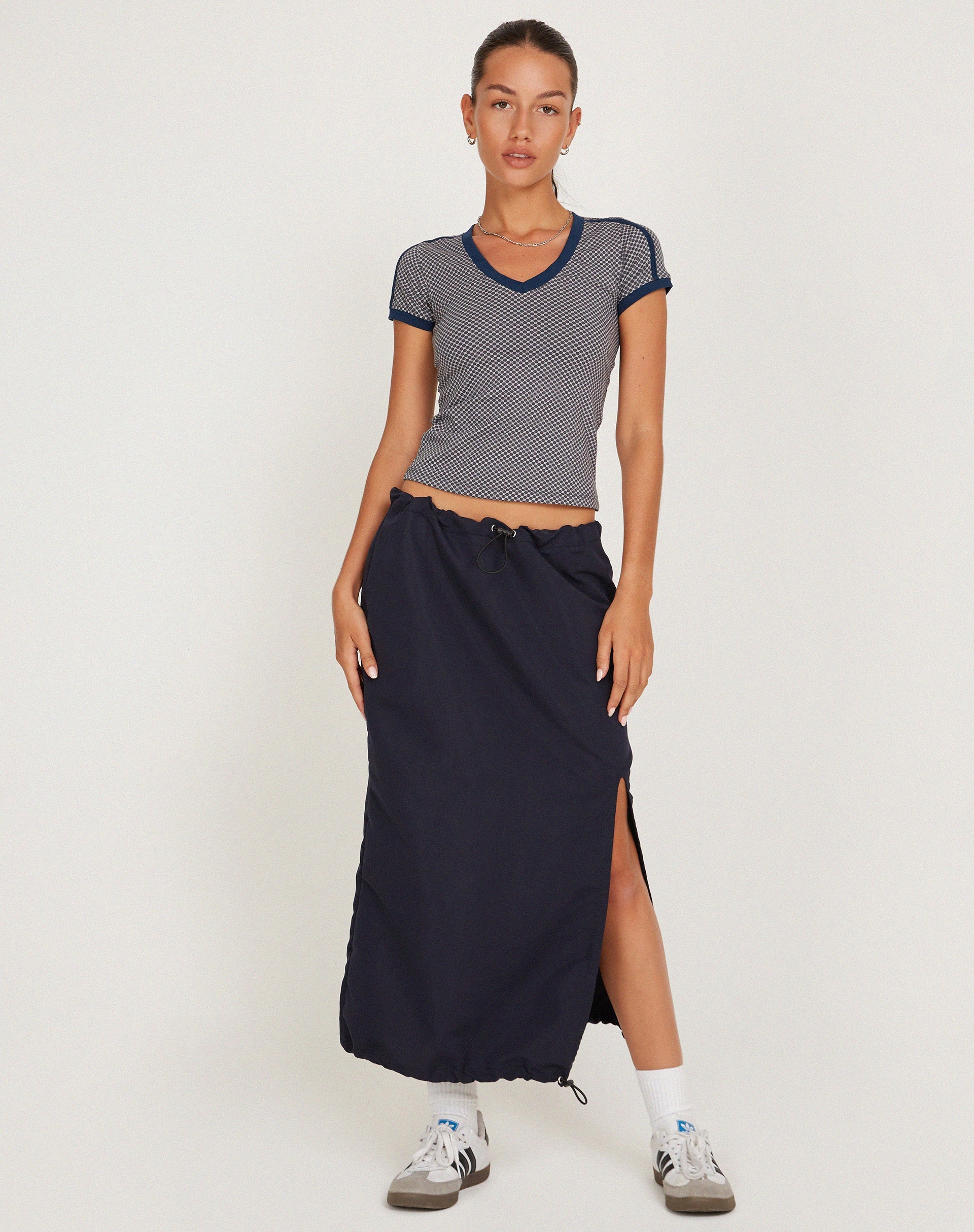 Image de Izolde Tee in Grey Navy Sporty Micro Spot