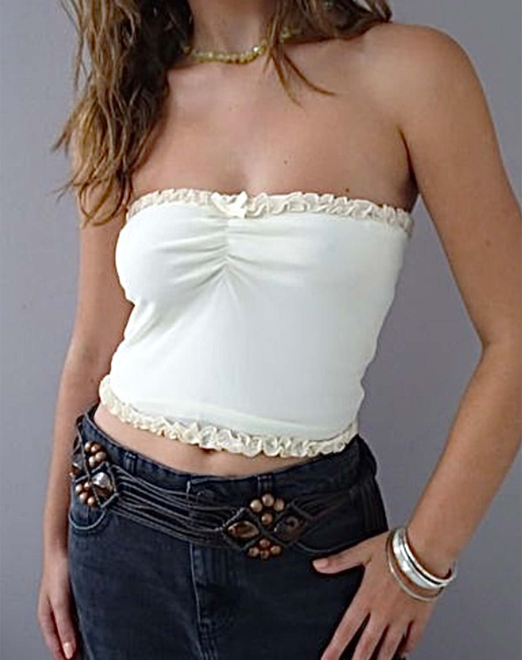 Jachai - Top bandeau à volants - Blanc cassé
