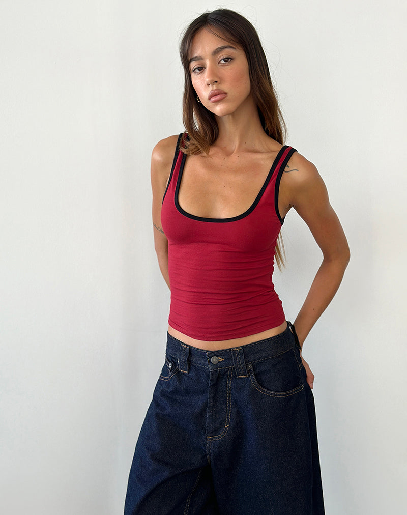 Image de Jastiya Top en rouge adrénaline avec fixation noire