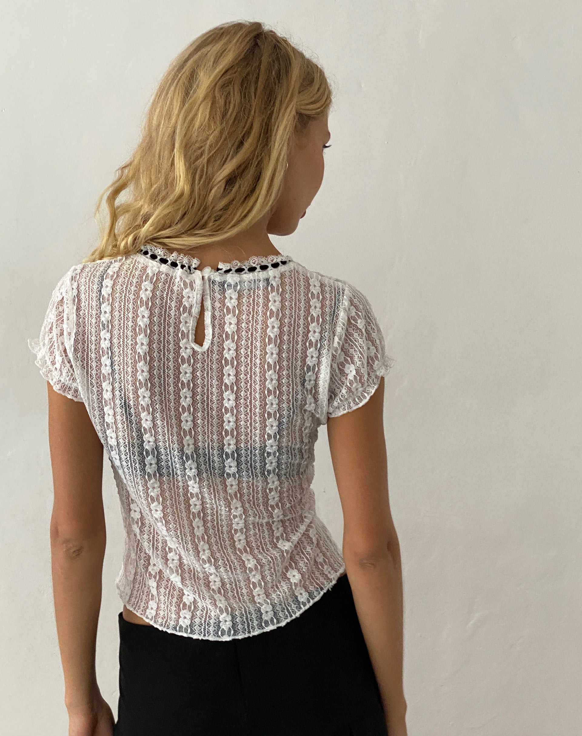Image de Jennifer Unlined Top in Lace White