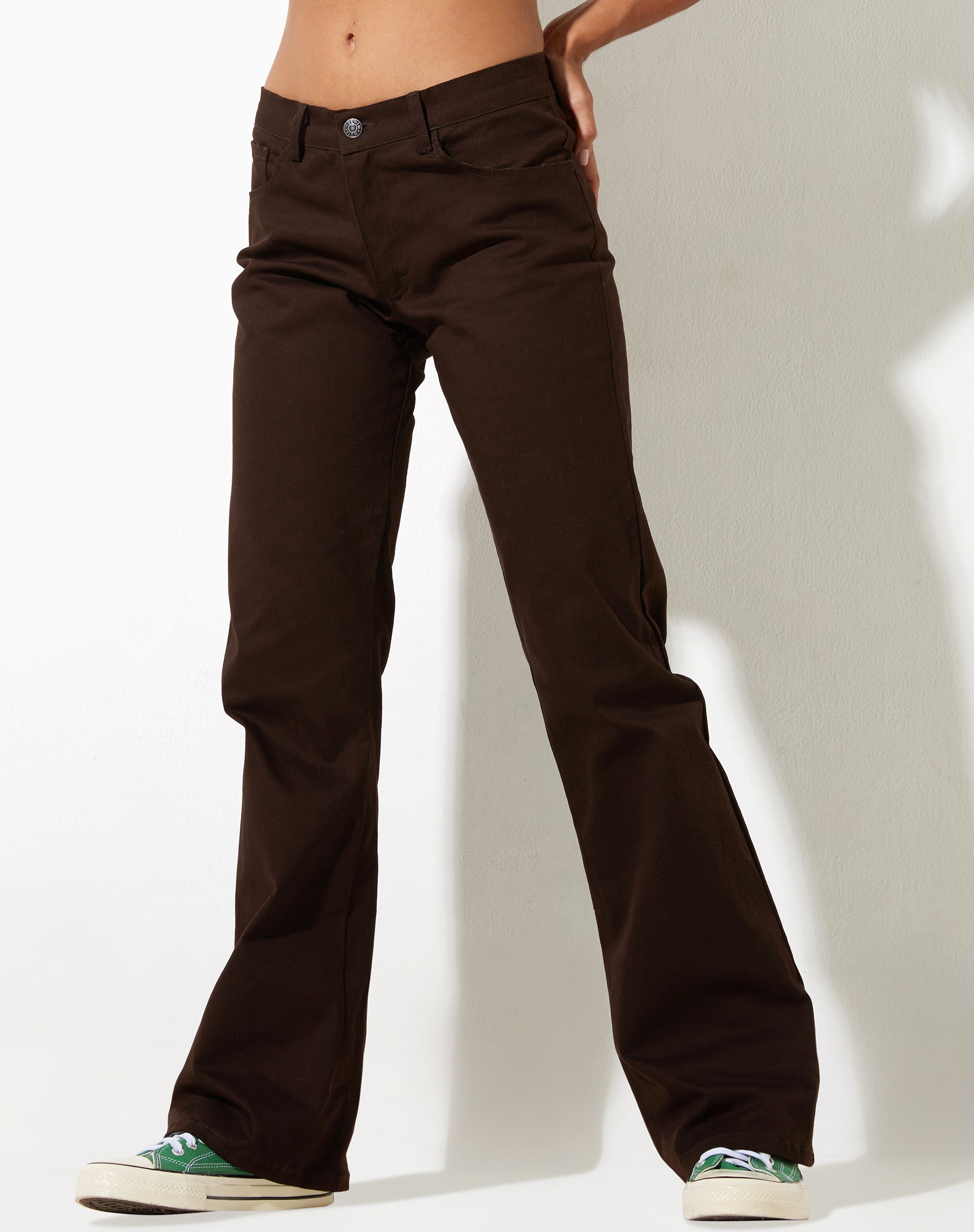 image de Jopan Flare Trouser in Twill Bitter Chocolate