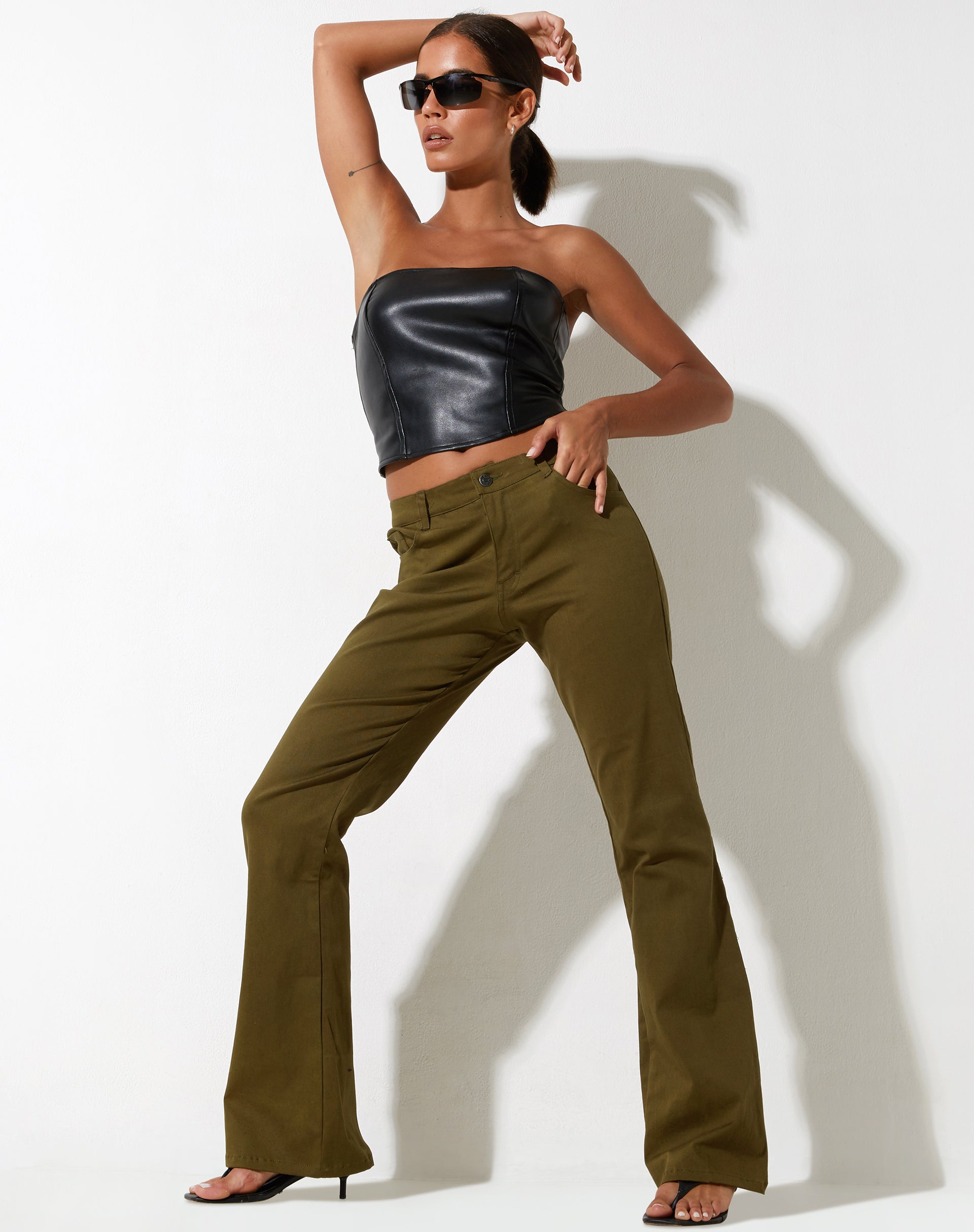 Image du pantalon Jopan en sergé olive foncé