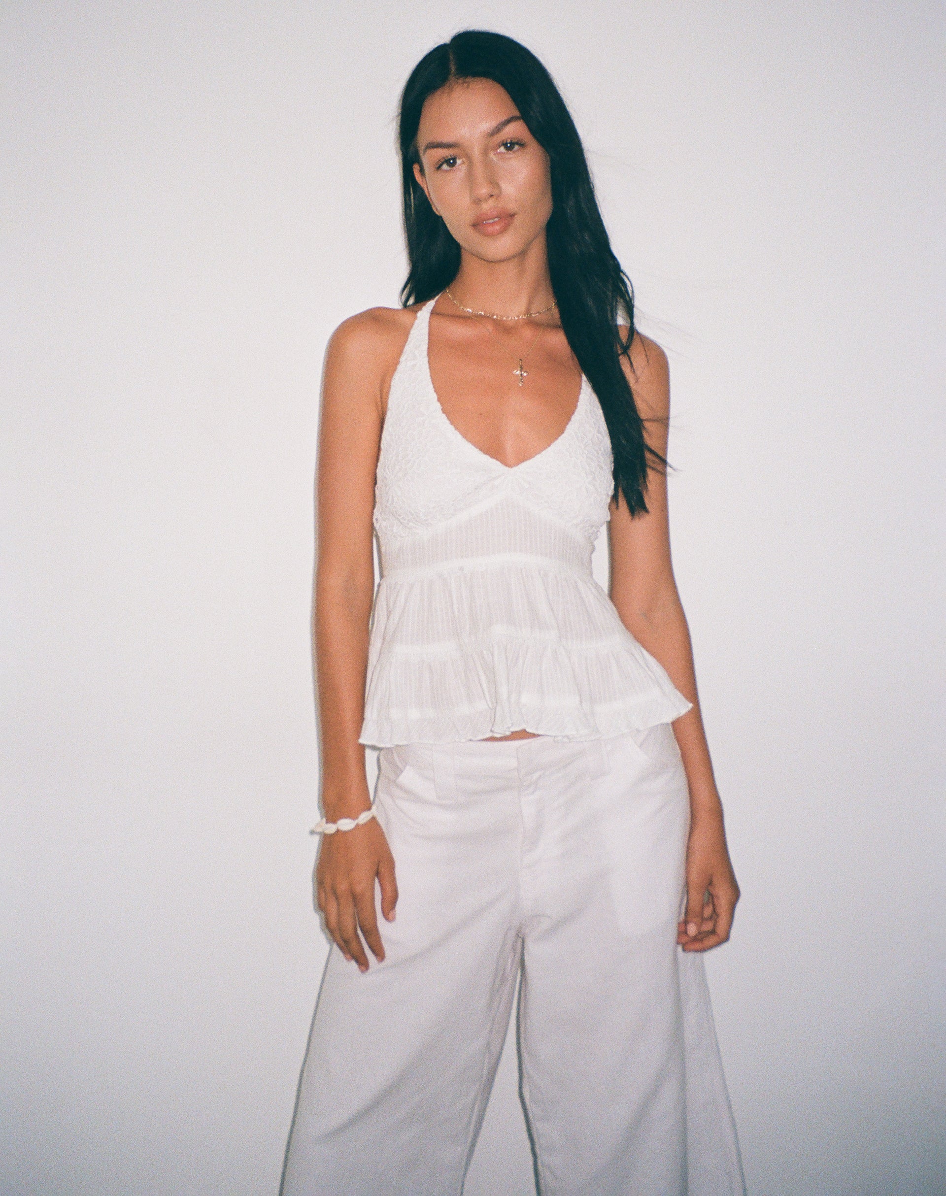 Image de Juanita Frill Halterneck Top in Crochet White