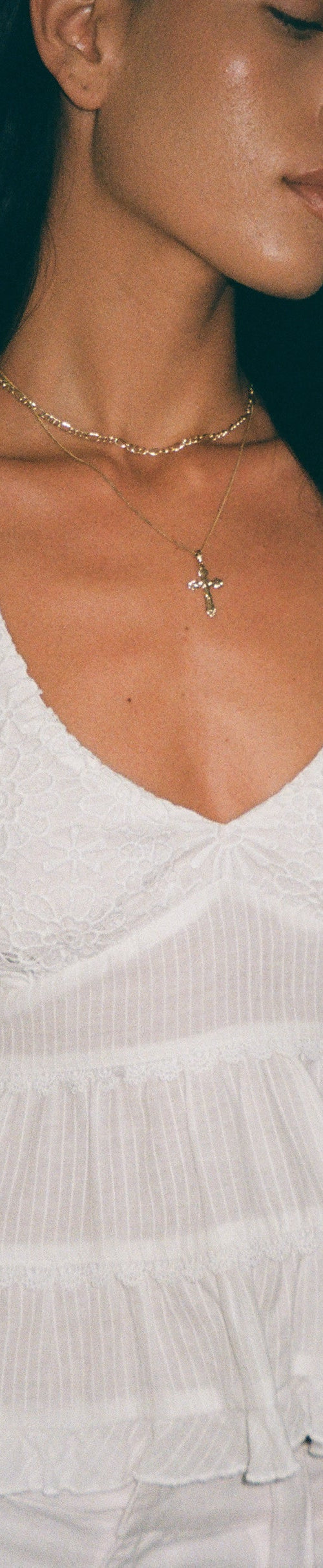 Image de Juanita Frill Halterneck Top in Crochet White