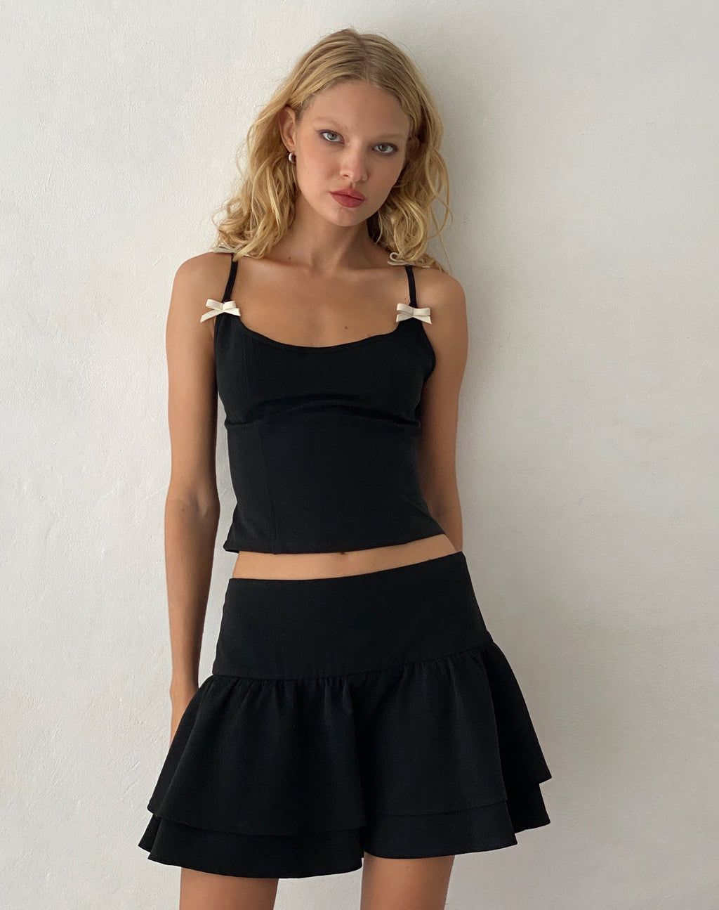 Minijupe tailleur plissée Samrina, noir