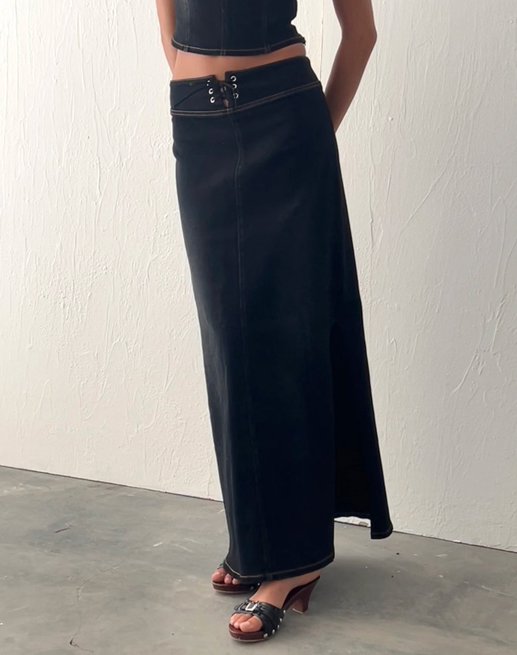 Jupe longue en denim Lafille, noir délavé
