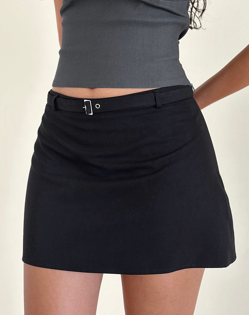 Image de Kaimar Mini jupe ceinturée en noir