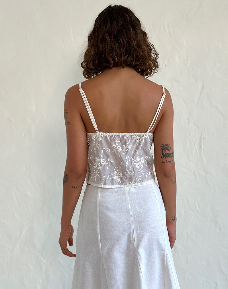 Image de Kasturi Top in Broderie White