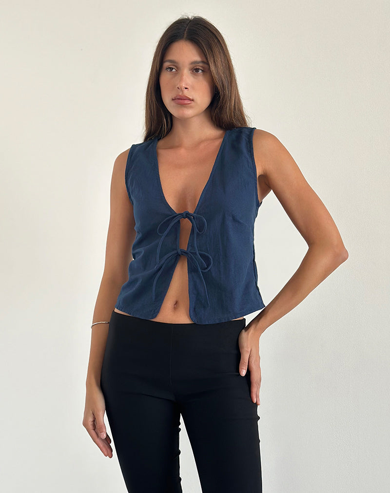Image de Kayve Tie Front Top in Navy
