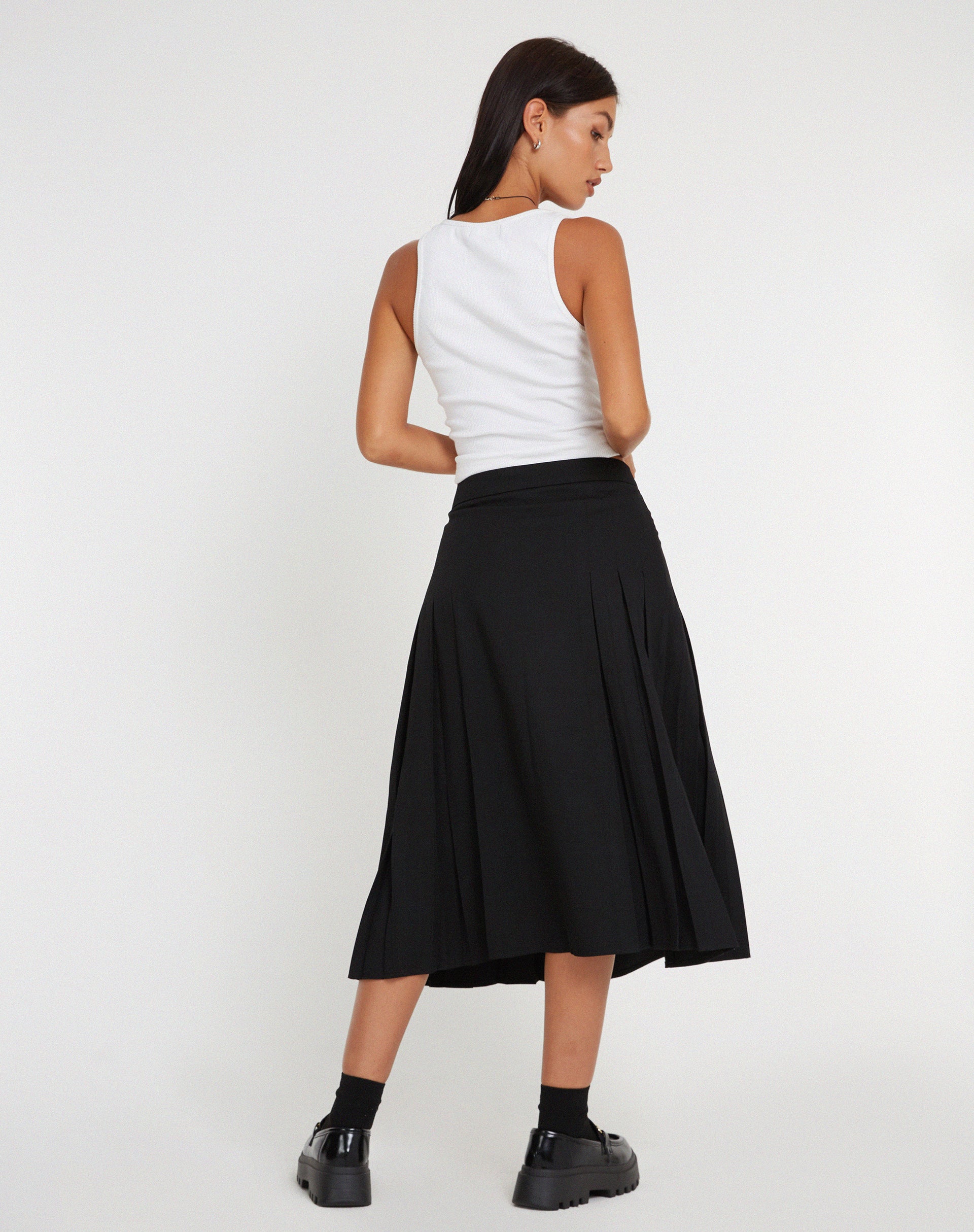 image de Kozani Midi Skirt in Black