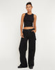 Image de Kusnaedi Pantalon à jambes larges en noir et blanc à surpiqûres