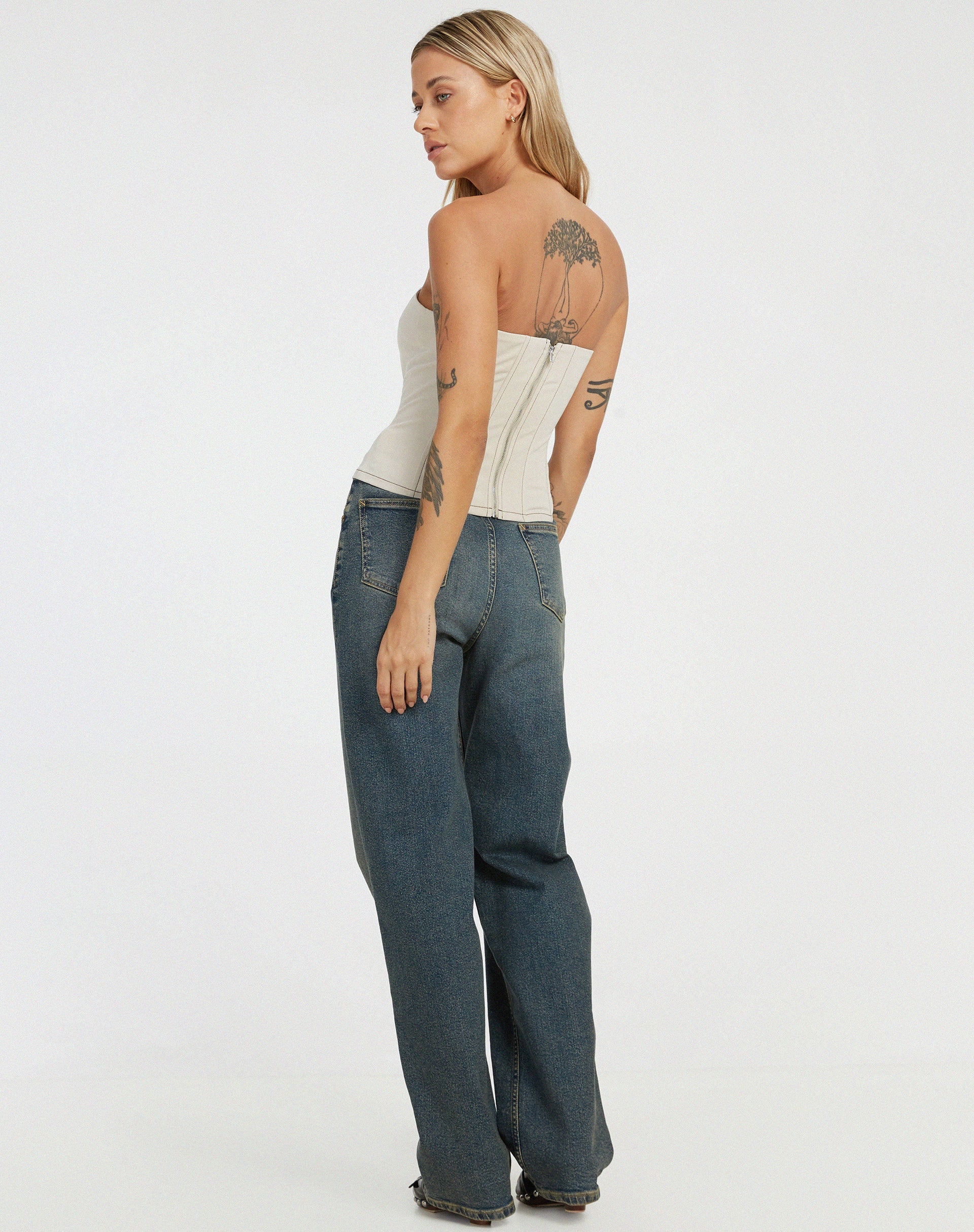 image de Kyana Corset en Ecru Brown Stitch