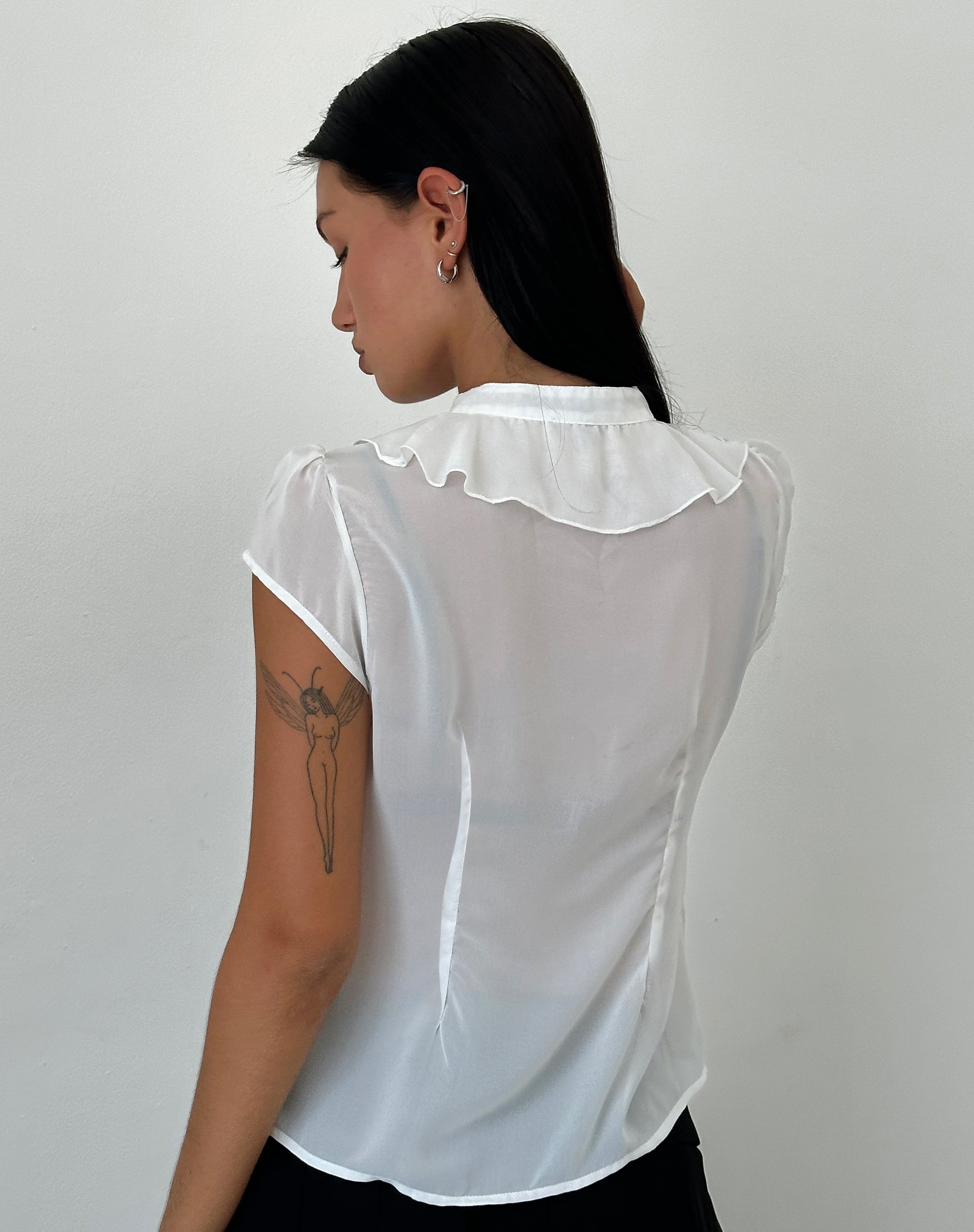 Image de la blouse Lada en mousseline blanche
