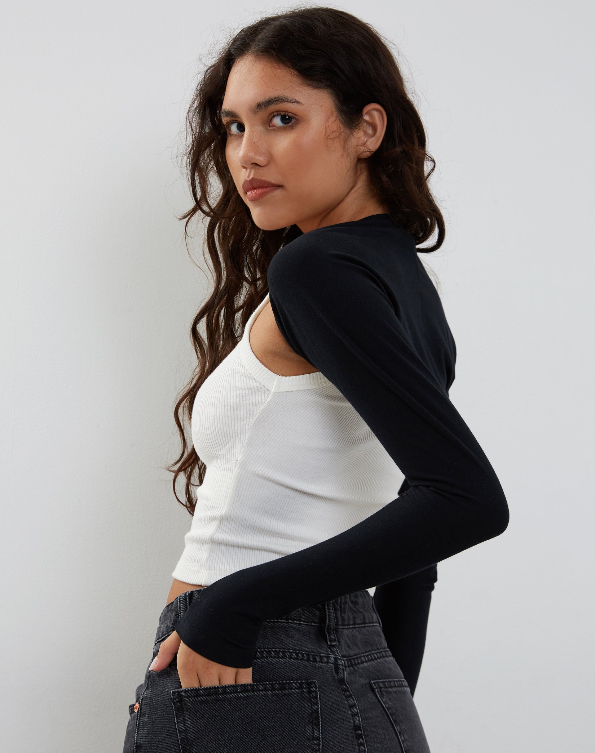Image de Ladri Shrug Top in Black Lycra