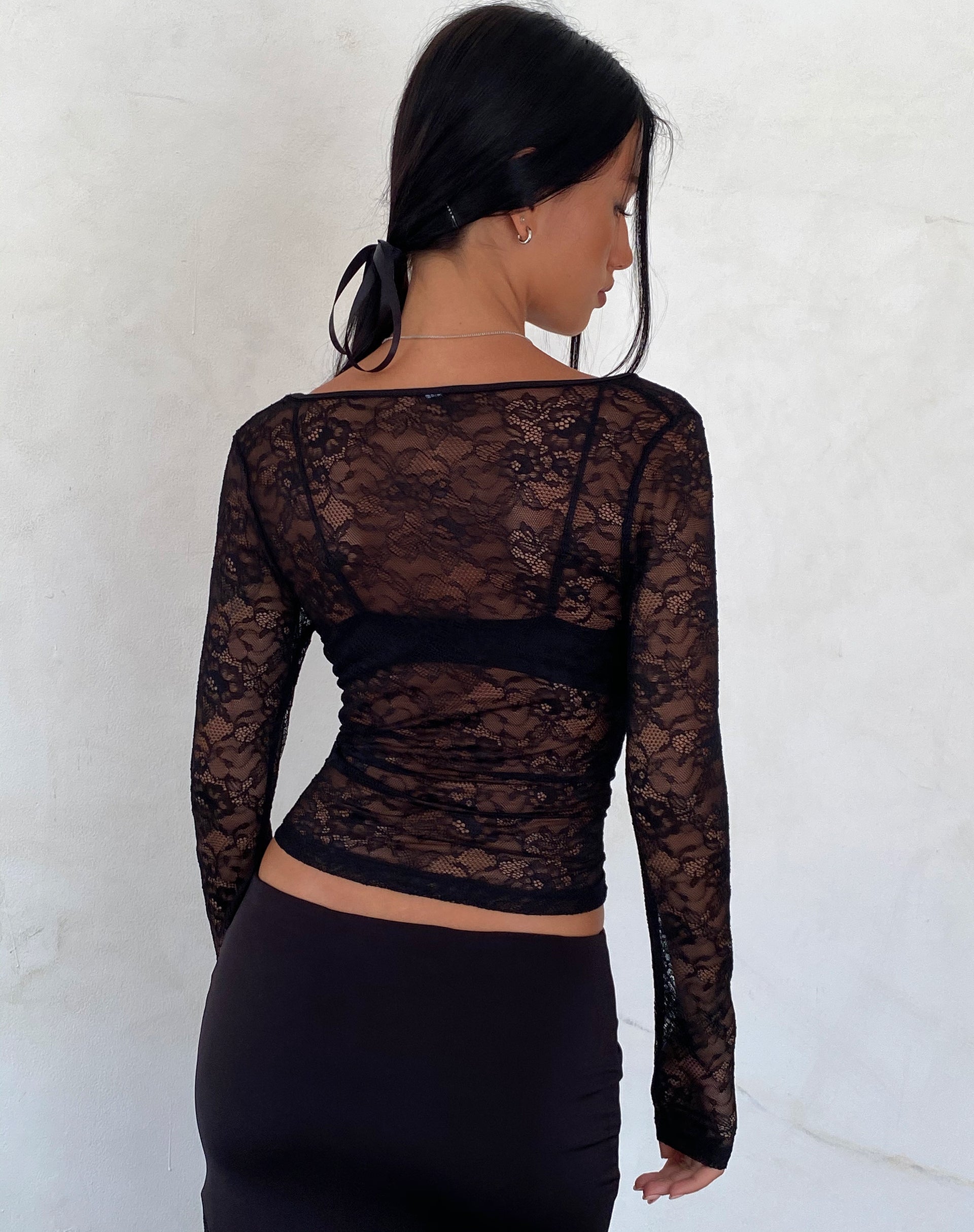 Image de Lainey Unlined Long Sleeve Top in Black Lace