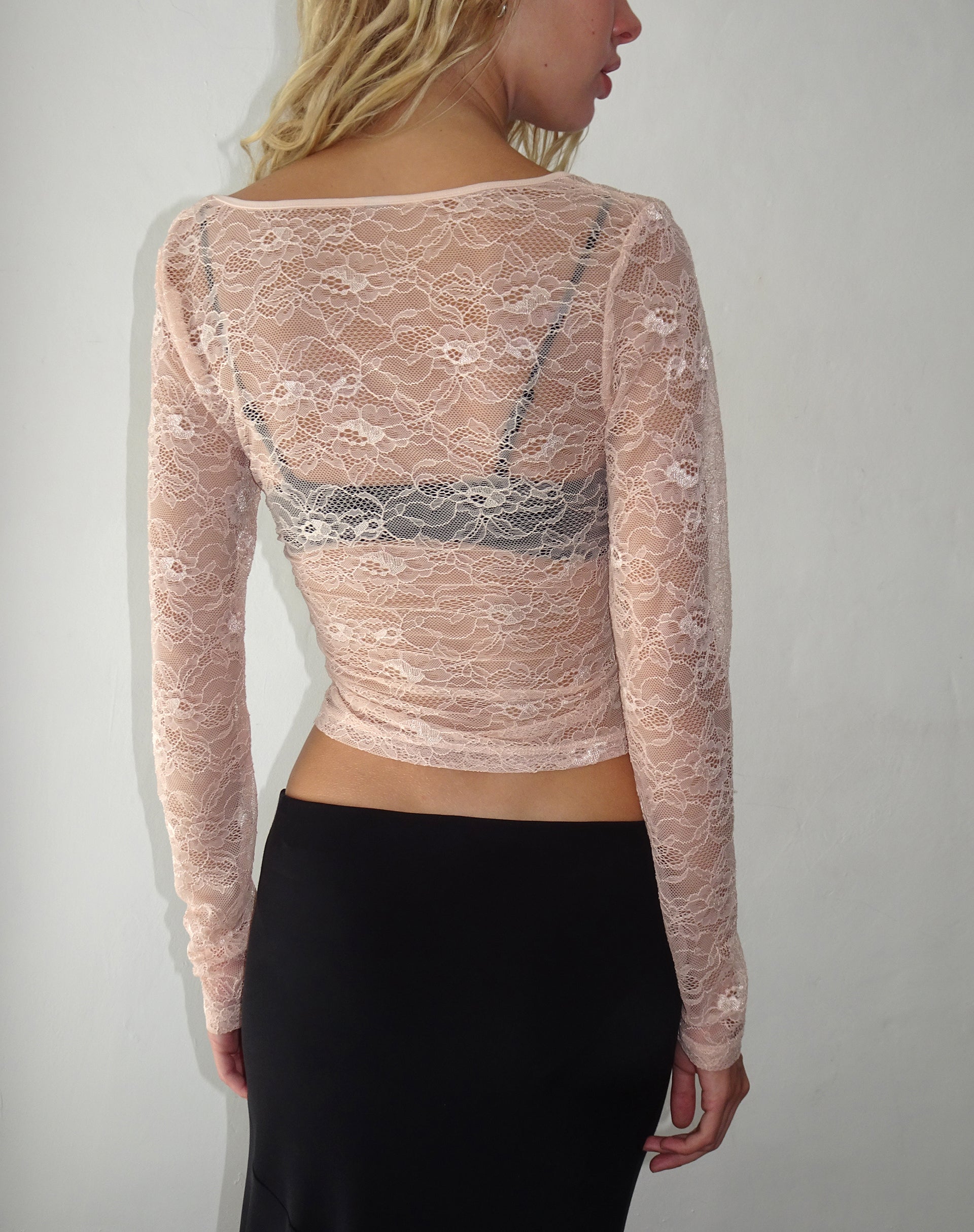 Image de Lainey Long Sleeve Lace Top in Blush