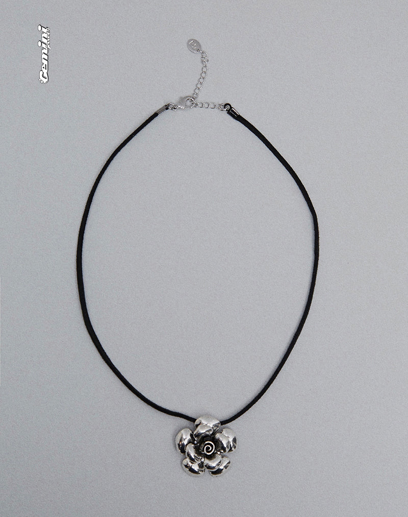 Image du collier de roses en cordon Lana de Gemini Jewels