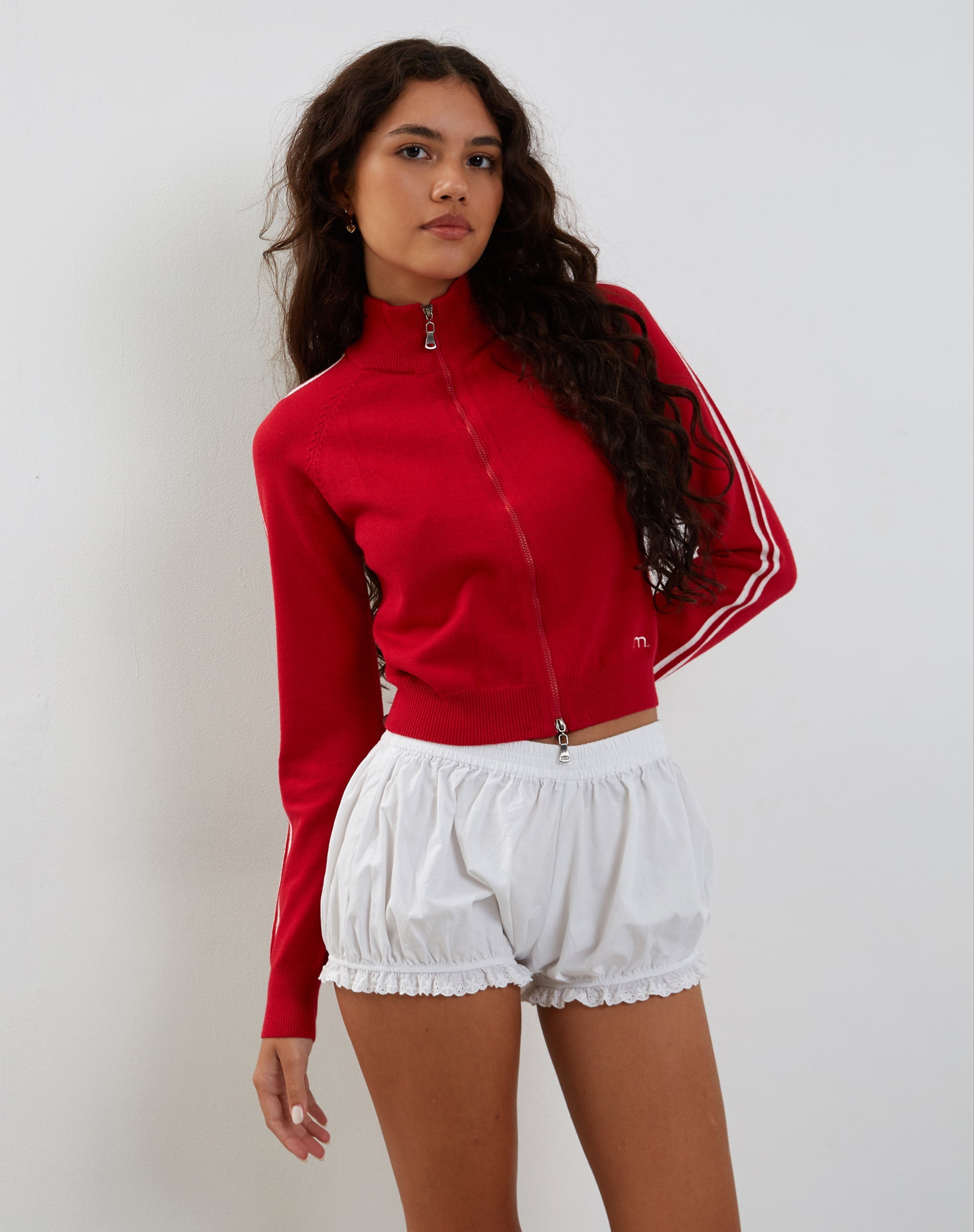 Image de la veste zippée Lennon en rouge avec bandes latérales blanches