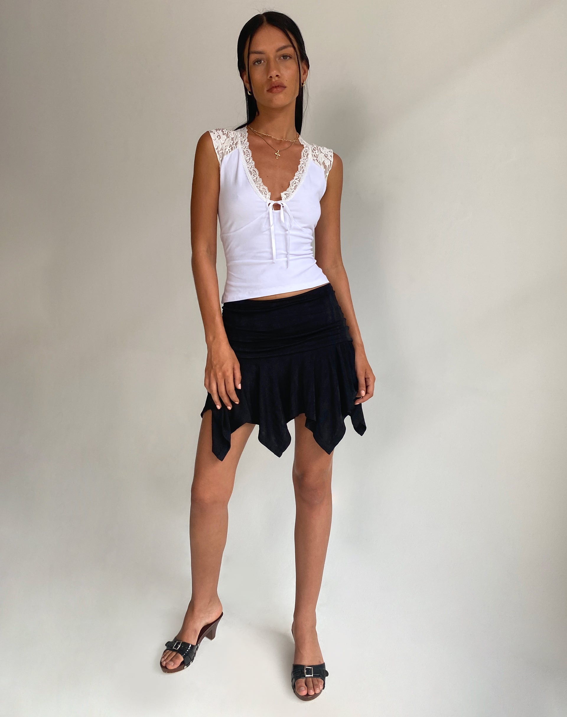 image de Livina Top in Jersey White Lace