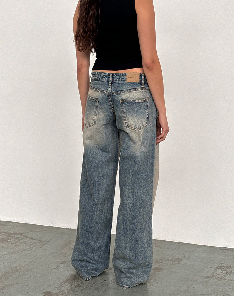 Image de Roomy Extra Wide Low Rise Jeans in Dirty Blue