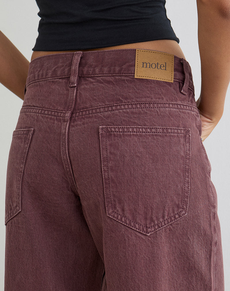 Image d'un jean ample taille basse couleur bordeaux