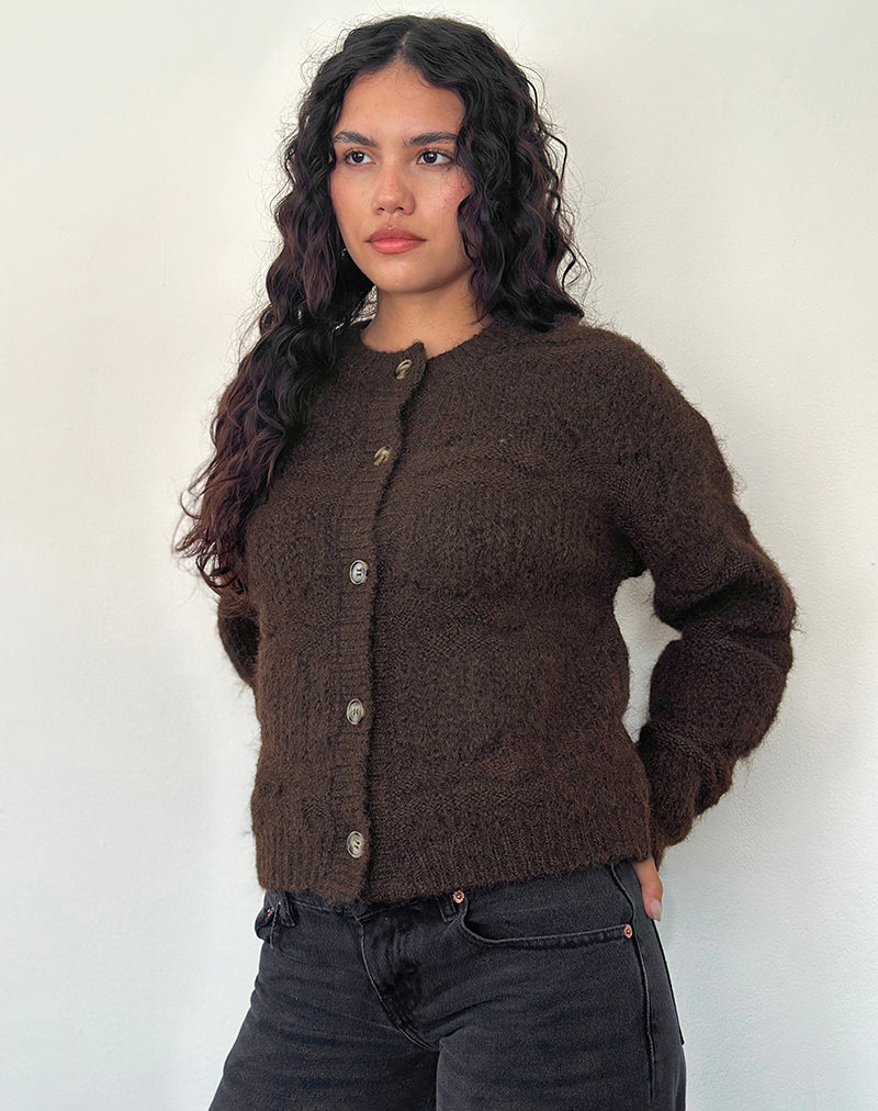 Image de Luciana Caraco en tricot texturé, marron foncé